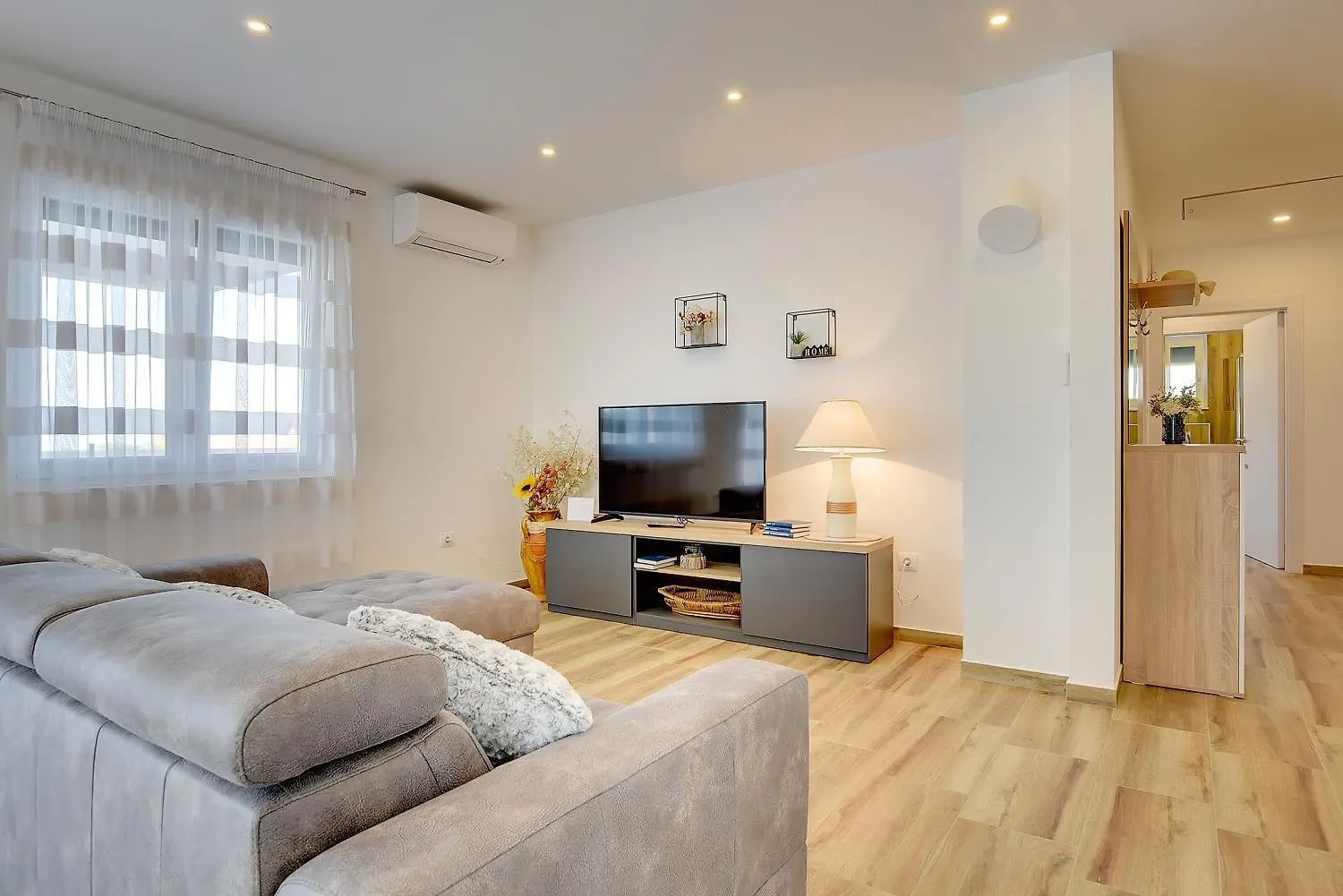 Neue Villa Bei Rovinj Mit Privatem Pool, Wlan, Klima Burici Дом отдыха