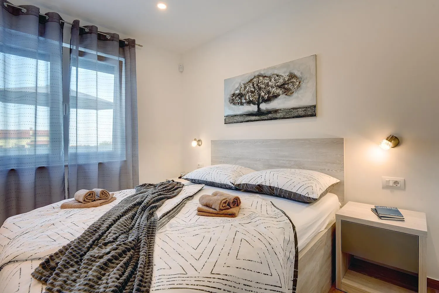Neue Villa Bei Rovinj Mit Privatem Pool, Wlan, Klima Burici